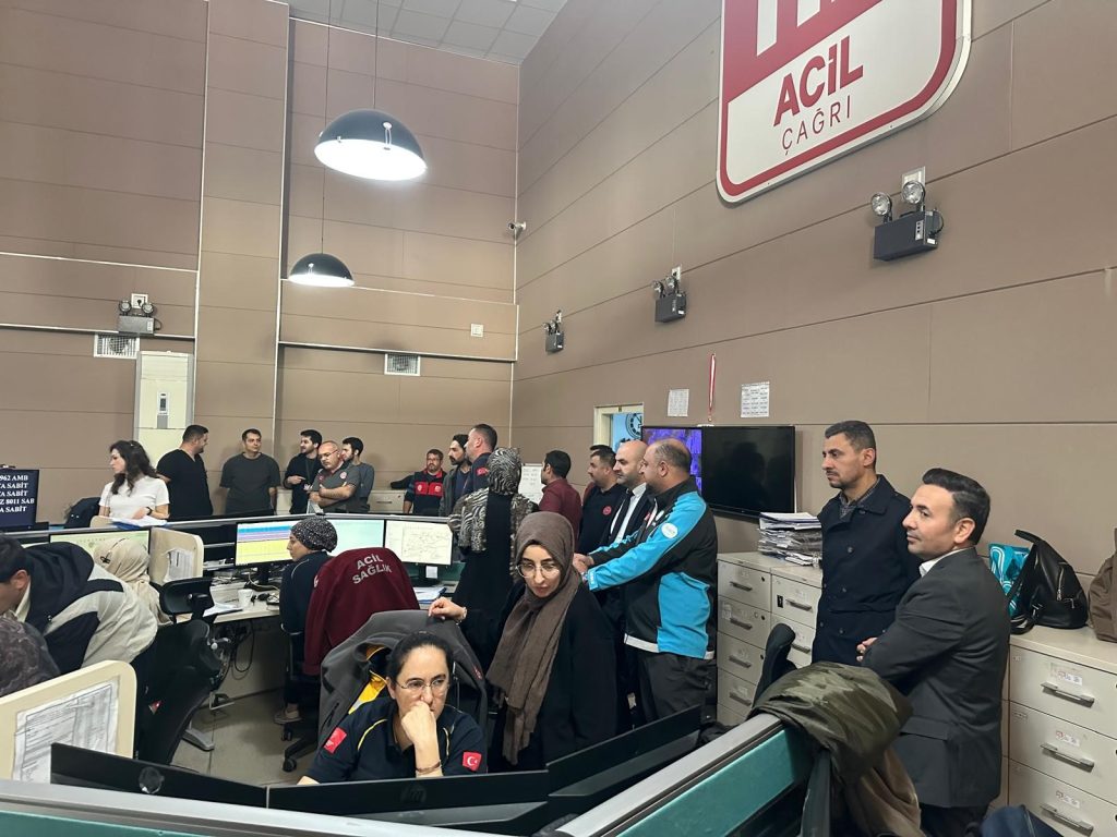 Sivas Sağlıkta Dijital Dönüşüm Başladı: Ambulanslarda EVS Dönemi AW578753 04 | Gündem Sivas™ Haber