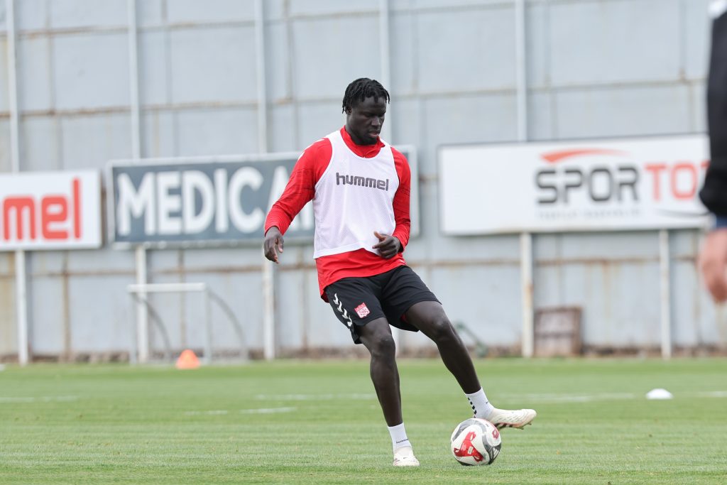 AW578871 04 | Gündem Sivas™ Haber