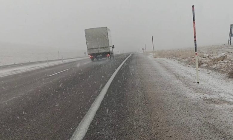 Sivas Valiliği'nden Kritik Kar Yağışı Uyarısı: Kapanan Yollar ve Son Durum AW579595 02 1 | Gündem Sivas™ Haber