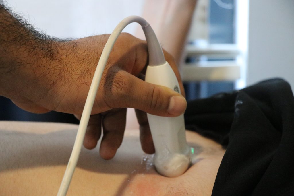 Soğuk Hava Kalp Riskini Nasıl Artırır? Doç. Dr. Hasan Yücel'den Önemli Uyarılar AW579729 02 | Gündem Sivas™ Haber