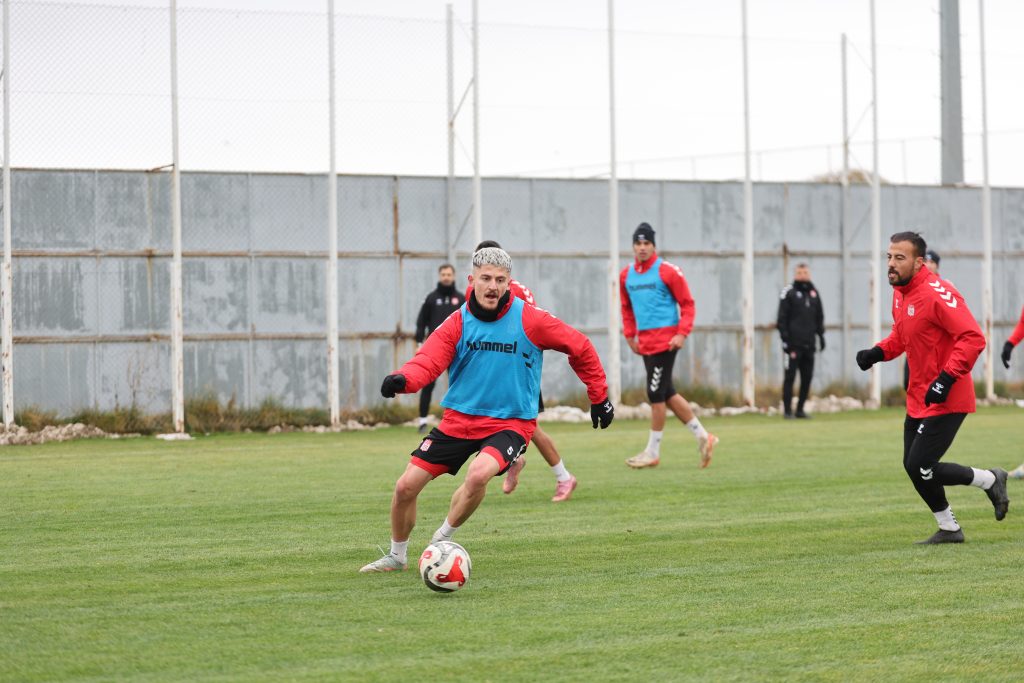 AW580356 05 | Gündem Sivas™ Haber