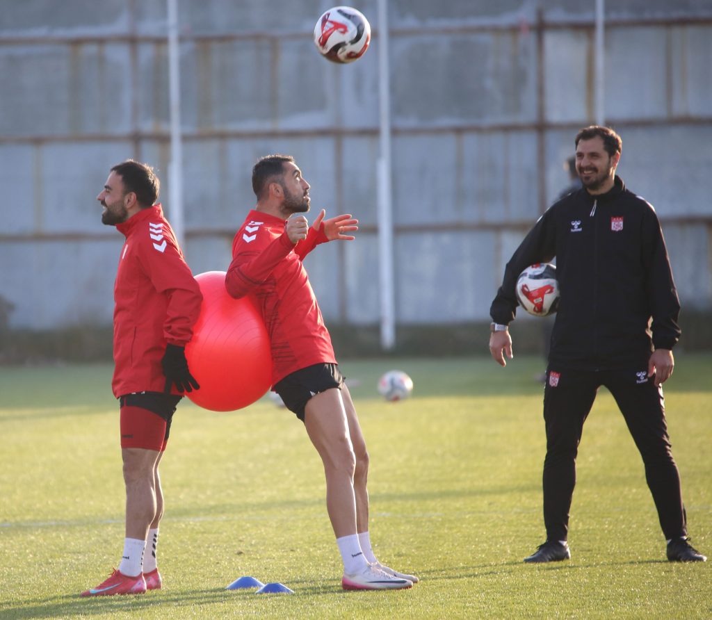 AW581921 05 | Gündem Sivas™ Haber