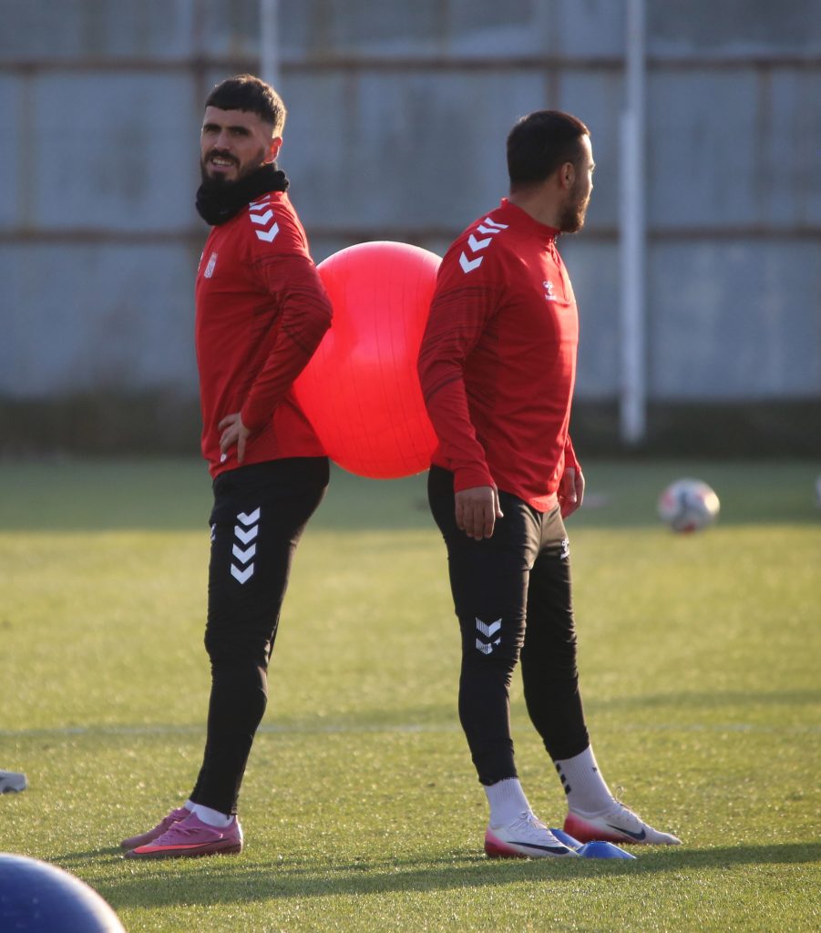 AW581921 06 | Gündem Sivas™ Haber