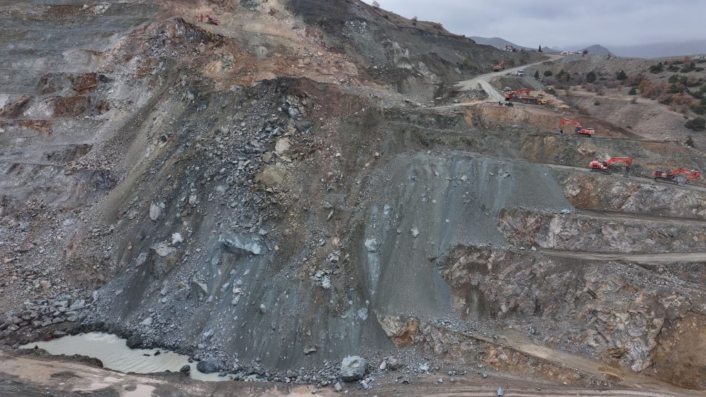 AW582620 04 | Gündem Sivas™ Haber