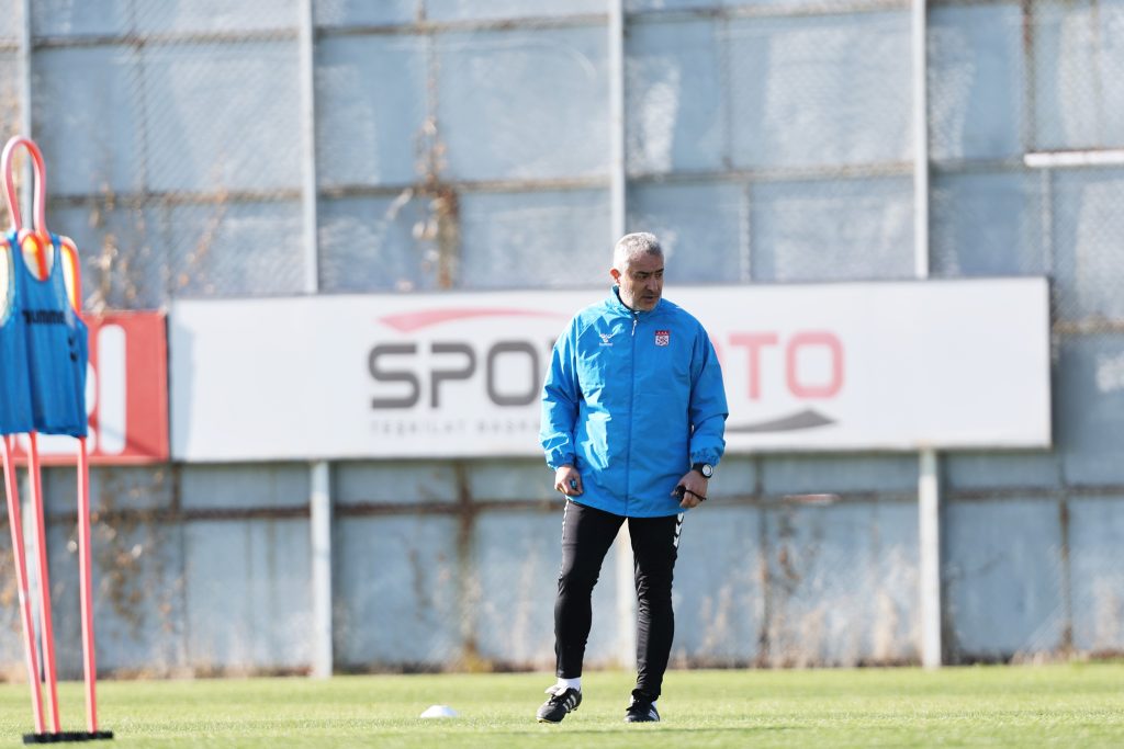 AW584192 05 | Gündem Sivas™ Haber