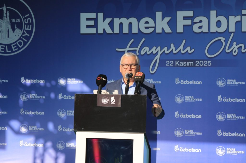 Sivas Belediyesi Yeni Ekmek Fabrikası Açıldı: Günde 192 Bin Ekmek Üretilecek AW584737 07 | Gündem Sivas™ Haber