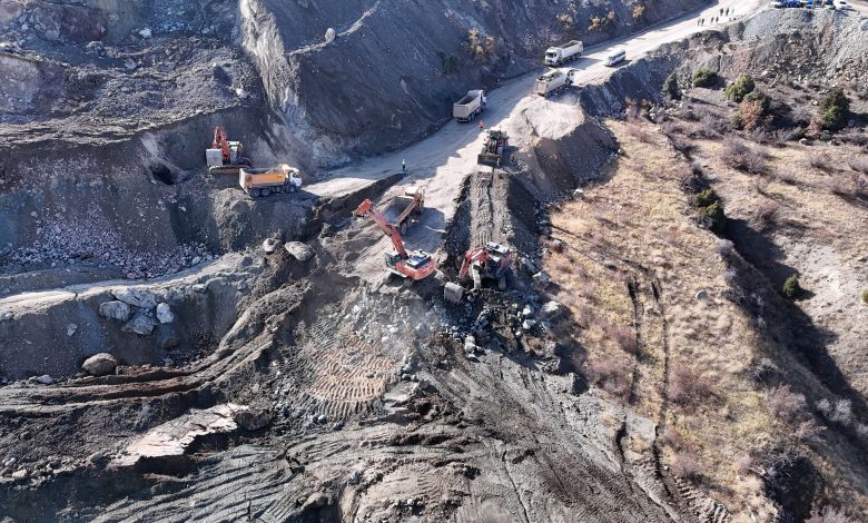 AW586347 03 2 | Gündem Sivas™ Haber