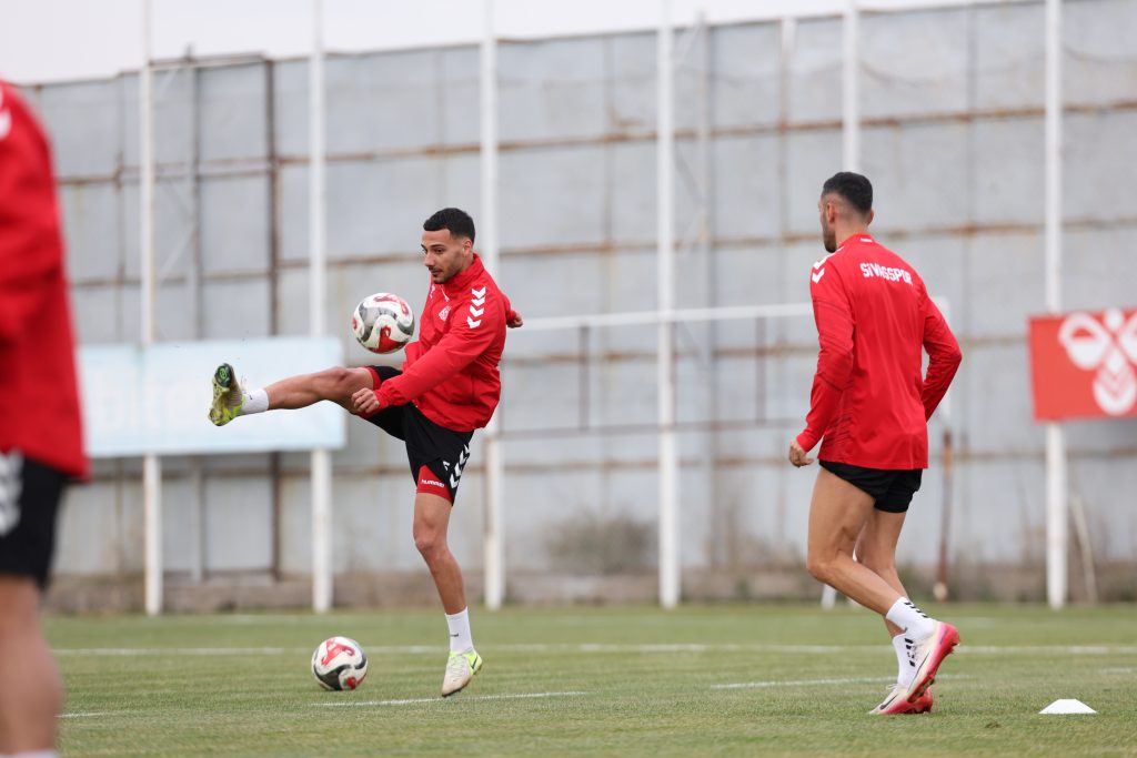 AW586776 01 | Gündem Sivas™ Haber