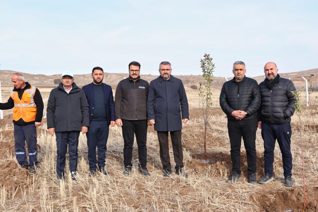 Sivas OSB’de Çevre Dostu Dönüşüm: Yeşil Alanlar ve Meyve Bahçesiyle Ekolojik Sanayi Hedefi