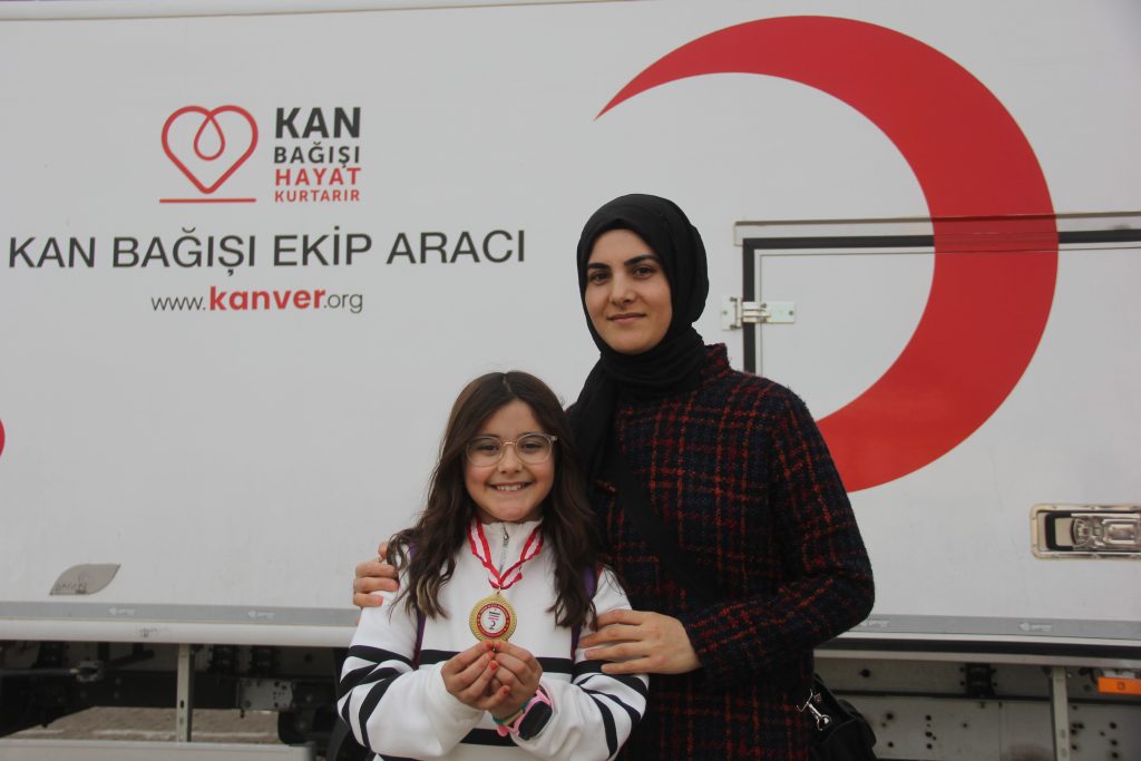 Sivas Zara’da Rekor Kan Bağışı Kampanyası: 8 Saatte 98 Ünite! AW587241 05 | Gündem Sivas™ Haber