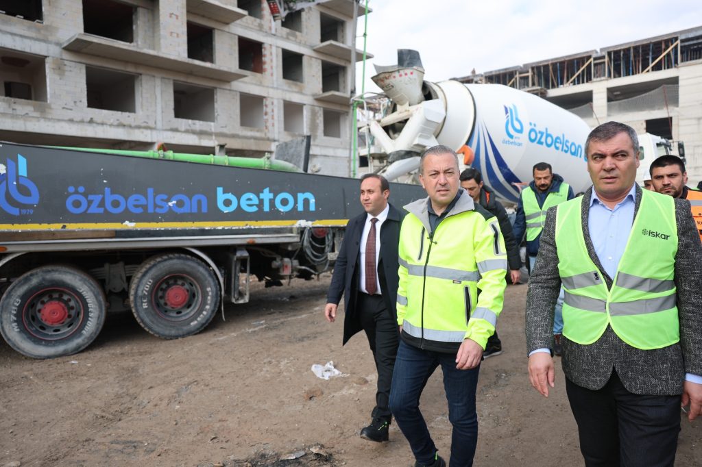 Sivas Eski Sanayi Dönüşüyor: 2. Etap Konut Projesi'nde Geri Sayım Başladı! AW587406 05 | Gündem Sivas™ Haber