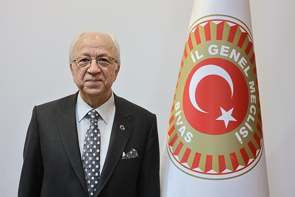 Sivas Ağırlama Halayı Tartışması: Kültürel Miras Yanlış mı Oynanıyor? AW588076 04 | Gündem Sivas™ Haber