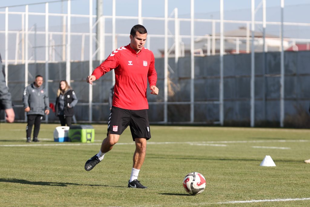 AW588236 03 | Gündem Sivas™ Haber