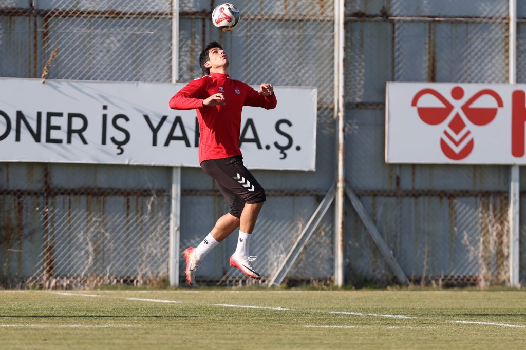 AW588236 06 | Gündem Sivas™ Haber