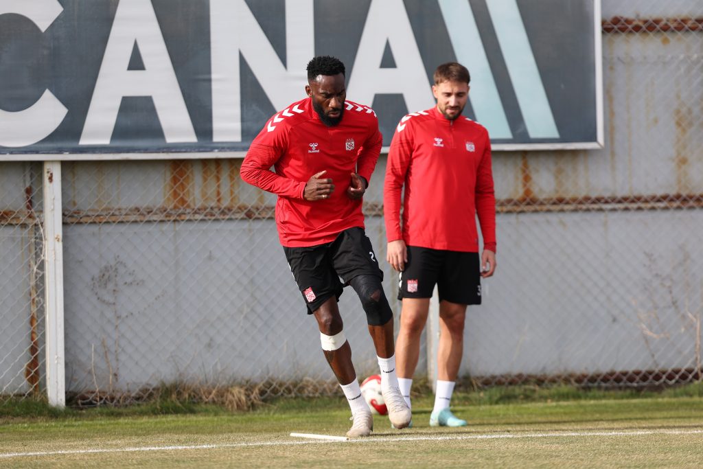 Trendyol 1. Lig: Özbelsan Sivasspor - Boluspor Maçı Öncesi Son Gelişmeler AW589000 02 | Gündem Sivas™ Haber