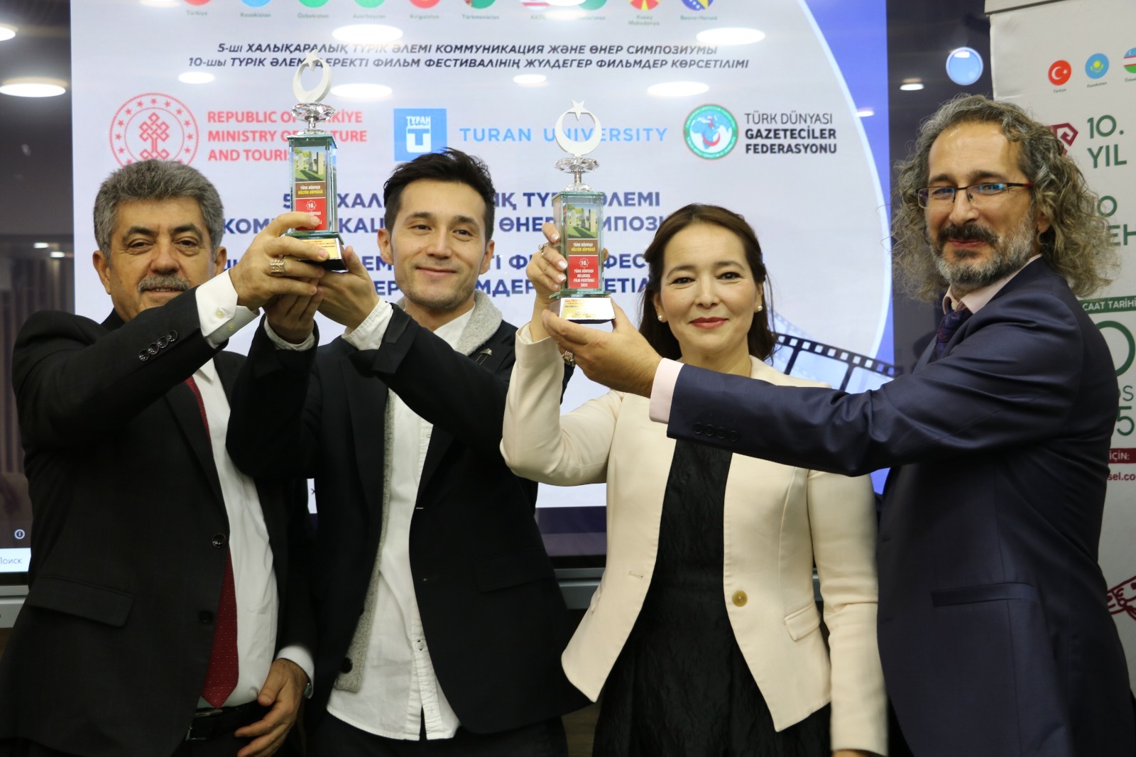 Türk Dünyası İletişim ve Sanat Sempozyumu ile Türk Dünyası Ödüllü Belgesel Film Gösterimleri Almatı’da Gerçekleştirildi