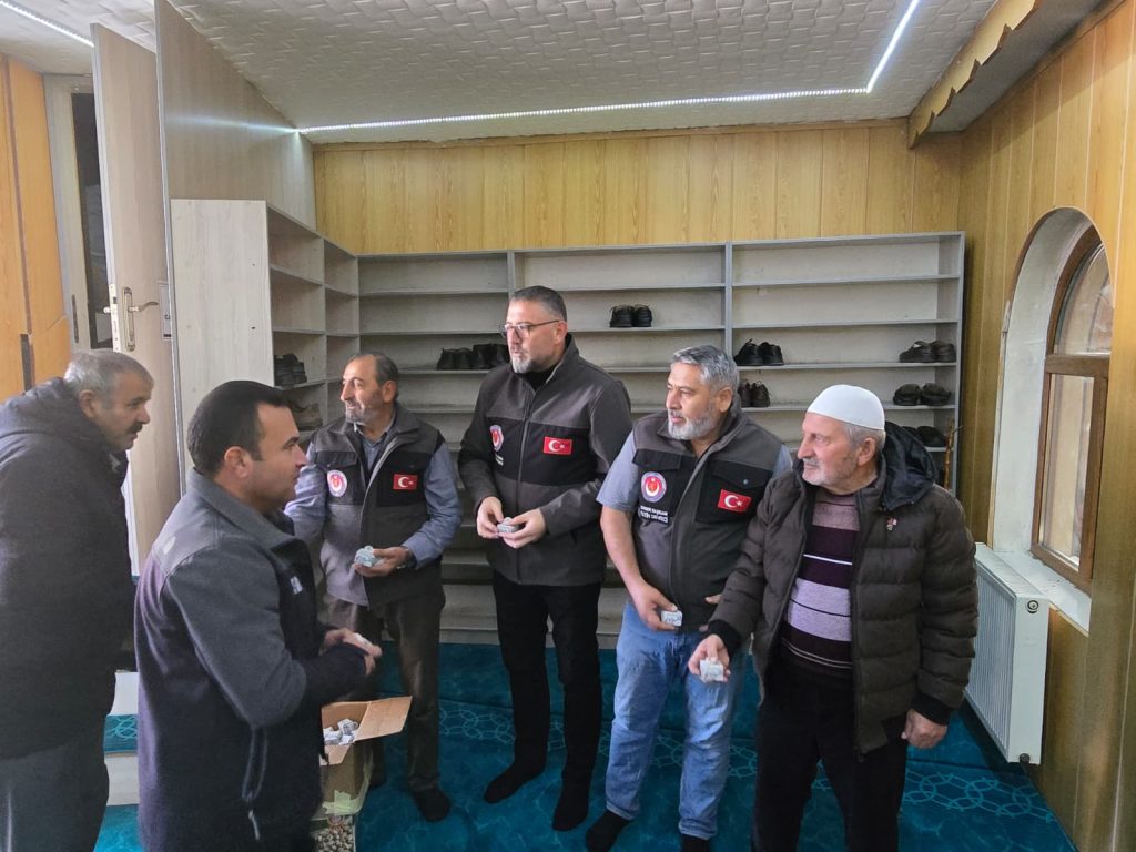 Sivas’ta Duygusal C-130 Şehitleri Mevlid Programı: Şehit ve Gaziler Derneği'nden Vefa Sehit Aileleri 2 | Gündem Sivas™ Haber