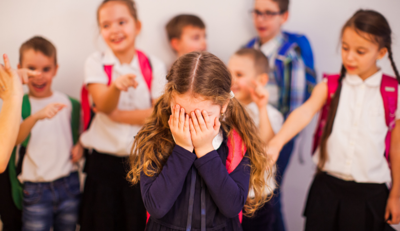 Türkiye’de Akran Zorbalığına Karşı Üç Bakanlıktan Çok Boyutlu Mücadele akran zorbaligi | Gündem Sivas™ Haber