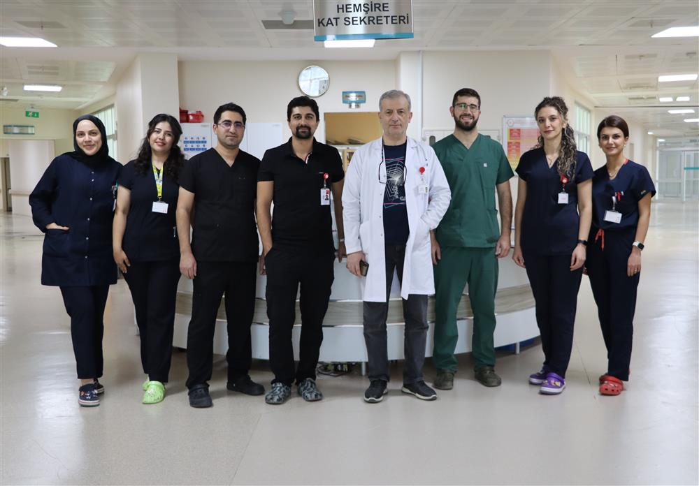 Sivas Numune Hastanesi’nde Üç Damar Tıkanıklığı Başarılı Açık Kalp Ameliyatıyla Giderildi