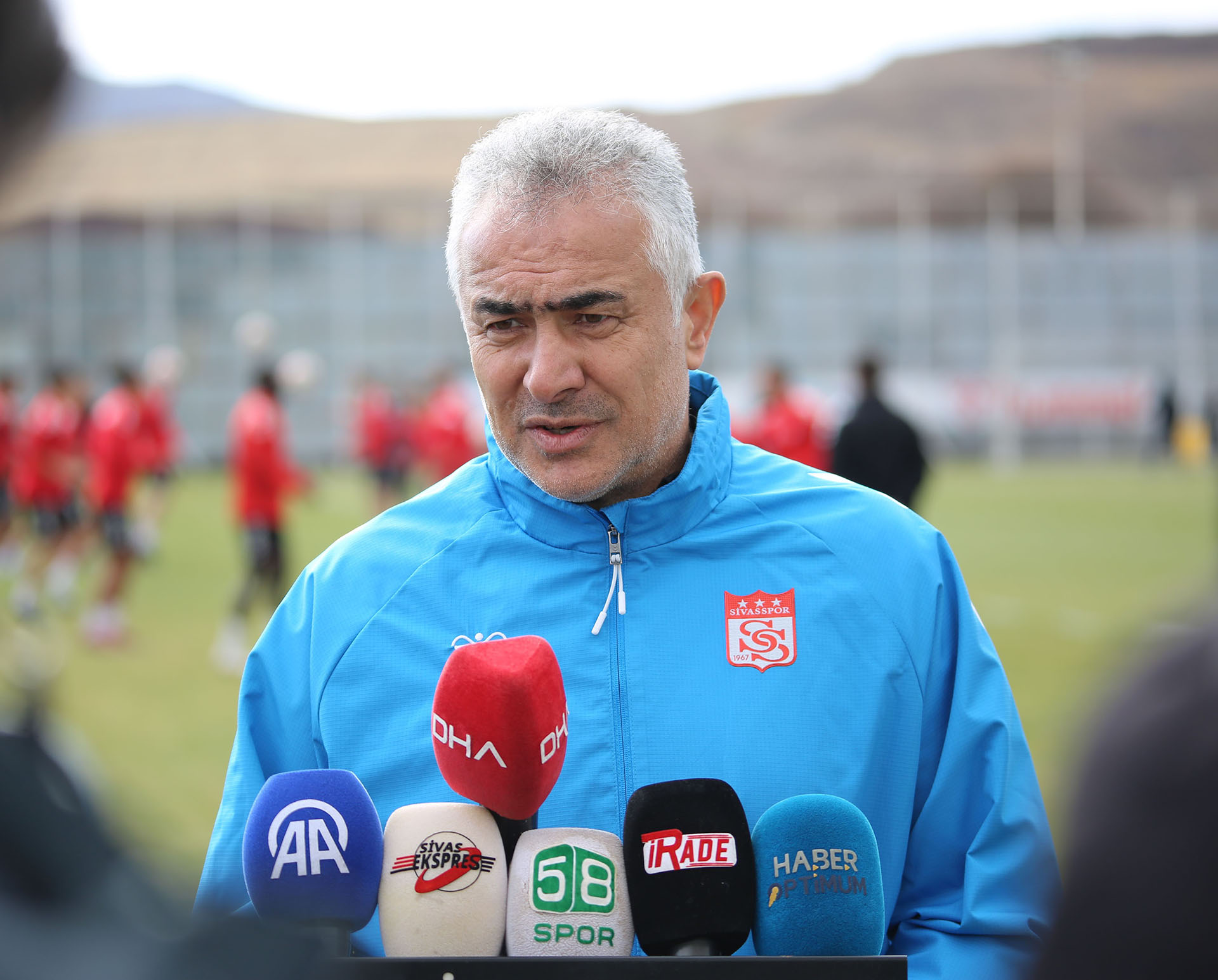 Altıparmak: "İstanbulspor Maçını Kazanmak Zorundayız"