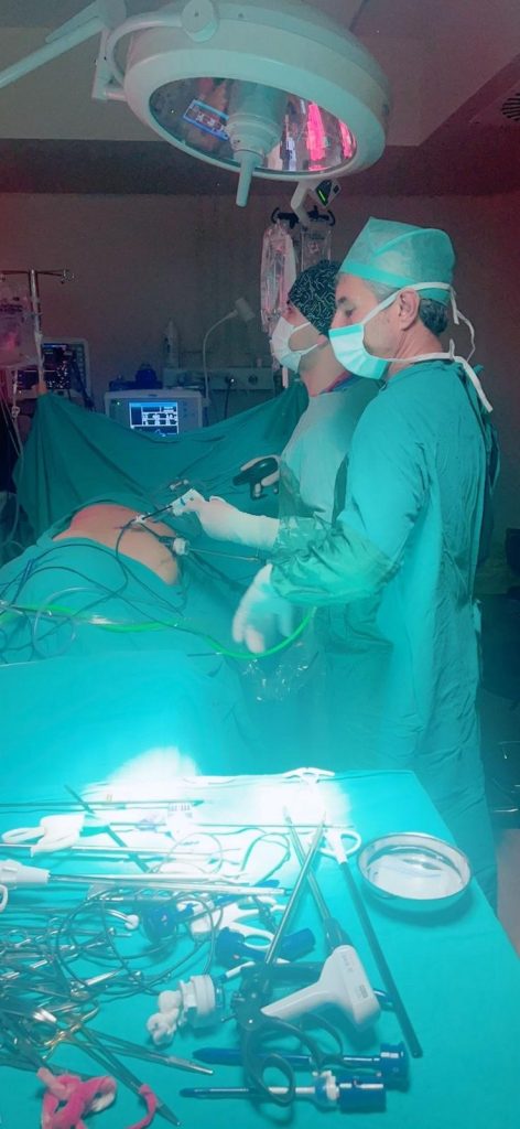 Sivas Devlet Hastanesi'nden Tarihi Başarı: İlk Laparoskopik Nefrektomi Ameliyatı Gerçekleşti! AW591737 01 | Gündem Sivas™ Haber