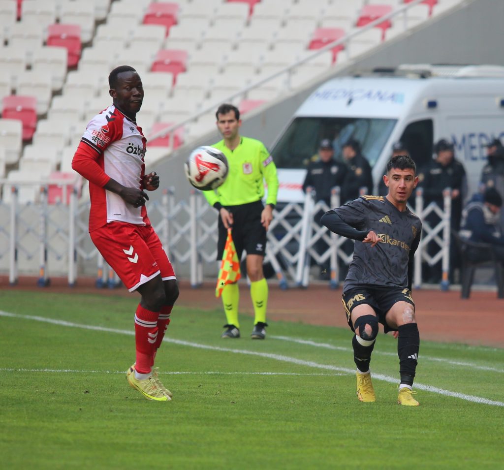 Ziraat Türkiye Kupası'nda Büyük Sürpriz: Özbelsan Sivasspor Kupaya Veda Etti! AW592057 12 | Gündem Sivas™ Haber