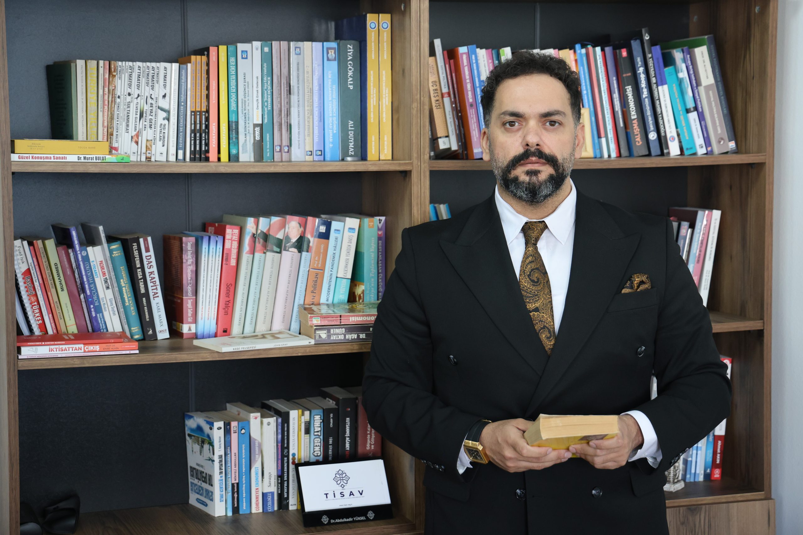 Türkiye'de 'Vatandaşlık Maaşı' Gündemi: Dar Gelirli Haneler İçin Gelir Garantisi Yolda