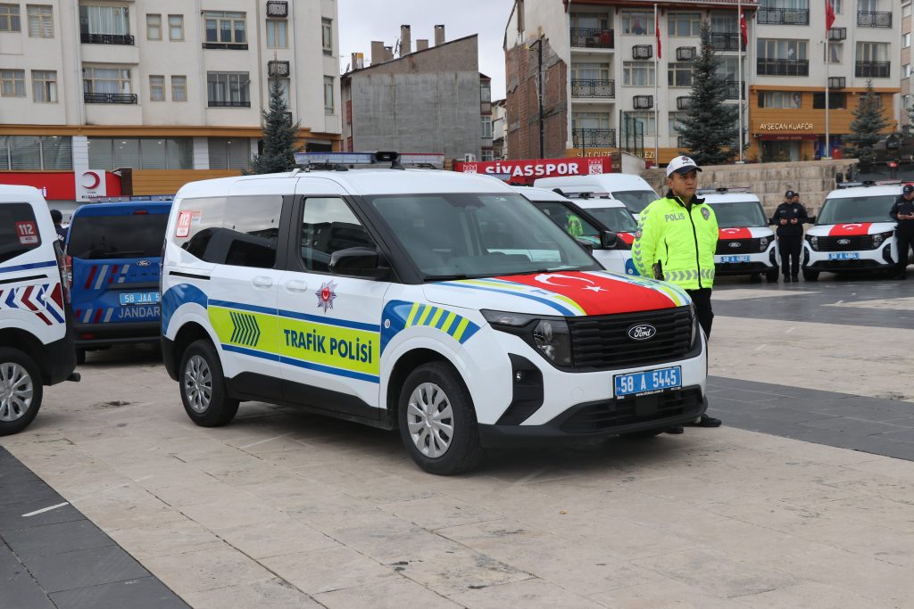 Sivas'ın Güvenliğine Dev Yatırım: Emniyet ve Jandarma Filosu Güçlendi AW595084 01 | Gündem Sivas™ Haber