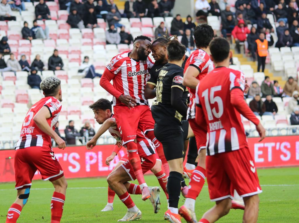 Trendyol 1. Lig Maç Özeti: Özbelsan Sivasspor, Çorum FK Karşısında Puanı Kurtardı AW598767 15 | Gündem Sivas™ Haber