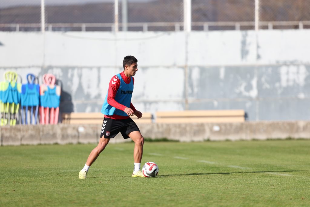 Özbelsan Sivasspor'da Iğdır FK Maçı Hazırlıkları Başladı AW599077 06 | Gündem Sivas™ Haber