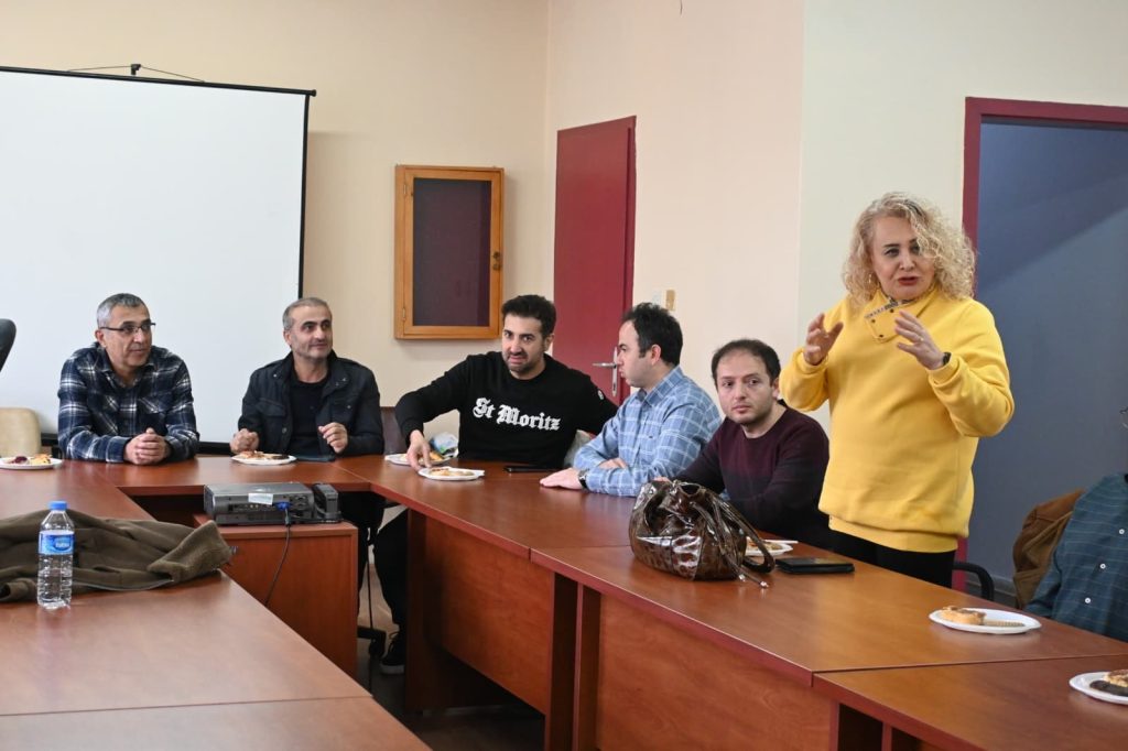 Sivas Cumhuriyet Üniversitesi Makine Mühendisliği Mezunları 25. Yıl Buluşması AW600257 07 | Gündem Sivas™ Haber