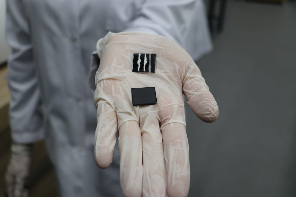 Vücut Isısından Elektrik Üreten Yerli Teknoloji AW600831 07 | Gündem Sivas™ Haber