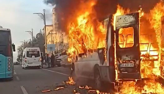 Sivas’ta Araç Sahiplerine İtfaiyeden Kritik Uyarı! AW602250 03 | Gündem Sivas™ Haber