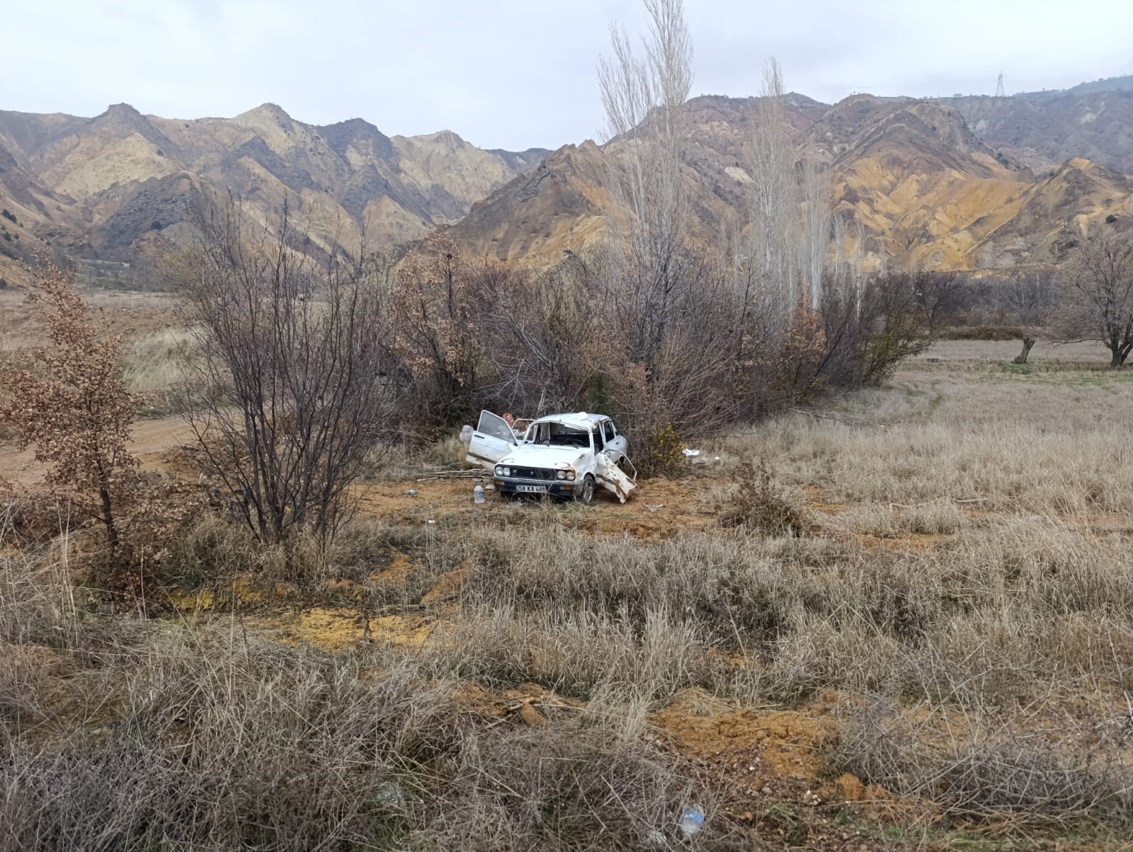 Sivas Suşehri'nde Feci Kaza: 1 Ölü, 2 Ağır Yaralı