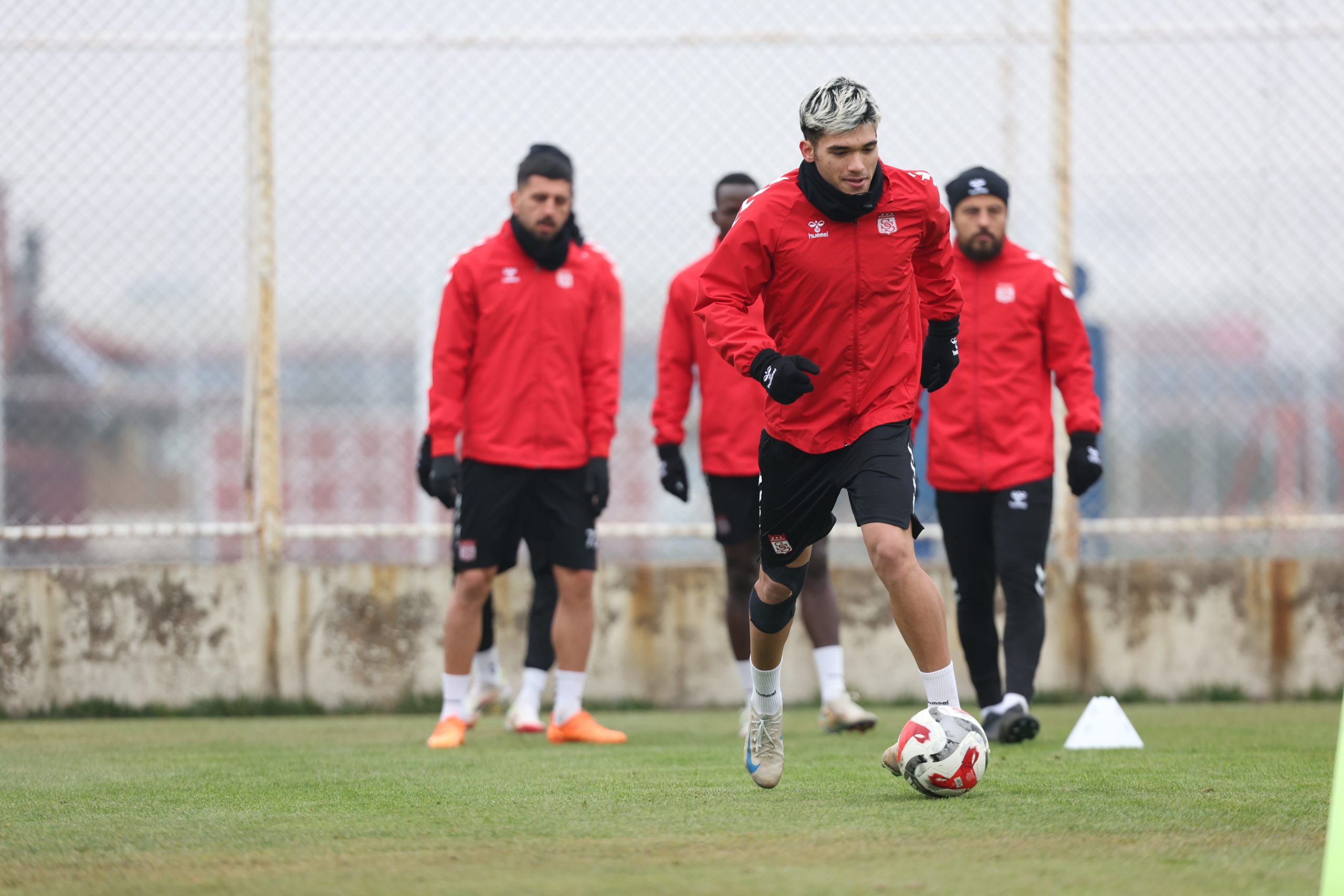 Özbelsan Sivasspor’da Bandırmaspor Mesaisi Sürüyor: Taktik Prova Yapıldı