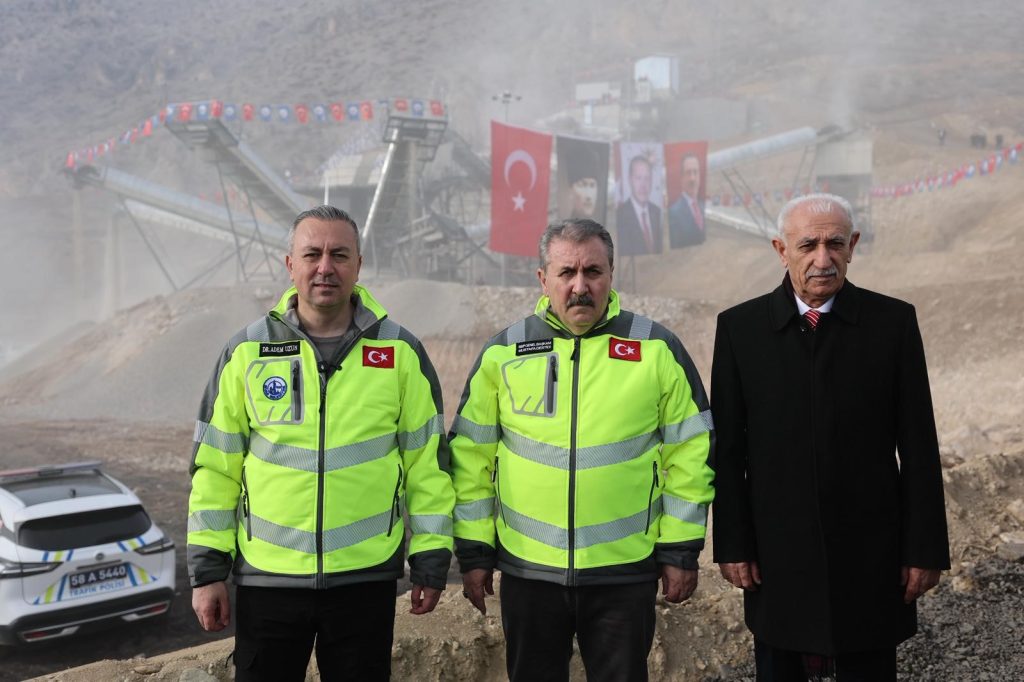 Sivas’ın En Büyük Taş Kırma Tesisi Açıldı: 10 Ayda Kendini Amorti Edecek! AW606371 03 | Gündem Sivas™ Haber