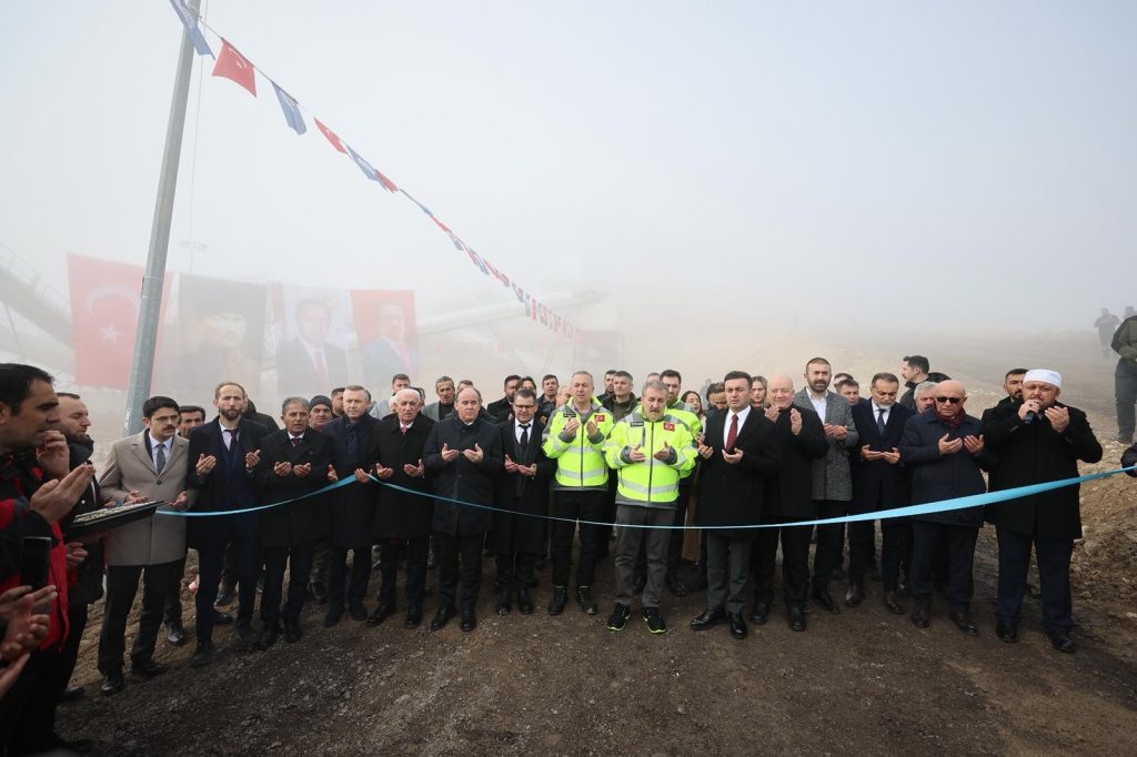 Sivas’ın En Büyük Taş Kırma Tesisi Açıldı: 10 Ayda Kendini Amorti Edecek! AW606371 04 | Gündem Sivas™ Haber