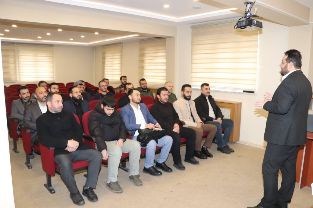 Sivas İl Müftülüğü’nden Personele "Baba Okulu" Semineri Sivas İl Müftülüğü’nden Personele “Baba Okulu” Semineri