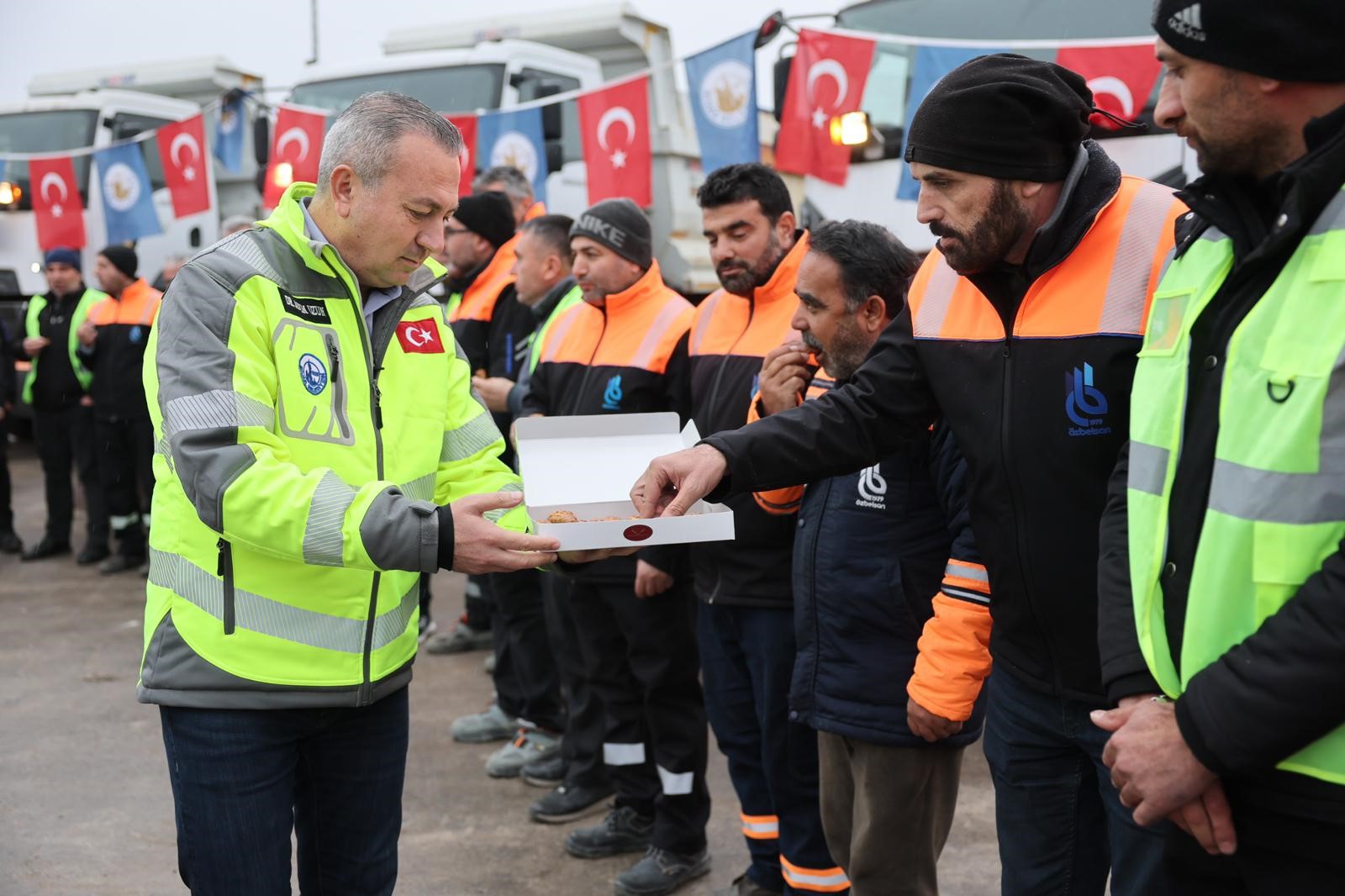 Sivas Belediyesi Kışa Hazır: 180 Personel ve 52 Araç Sahada Olacak