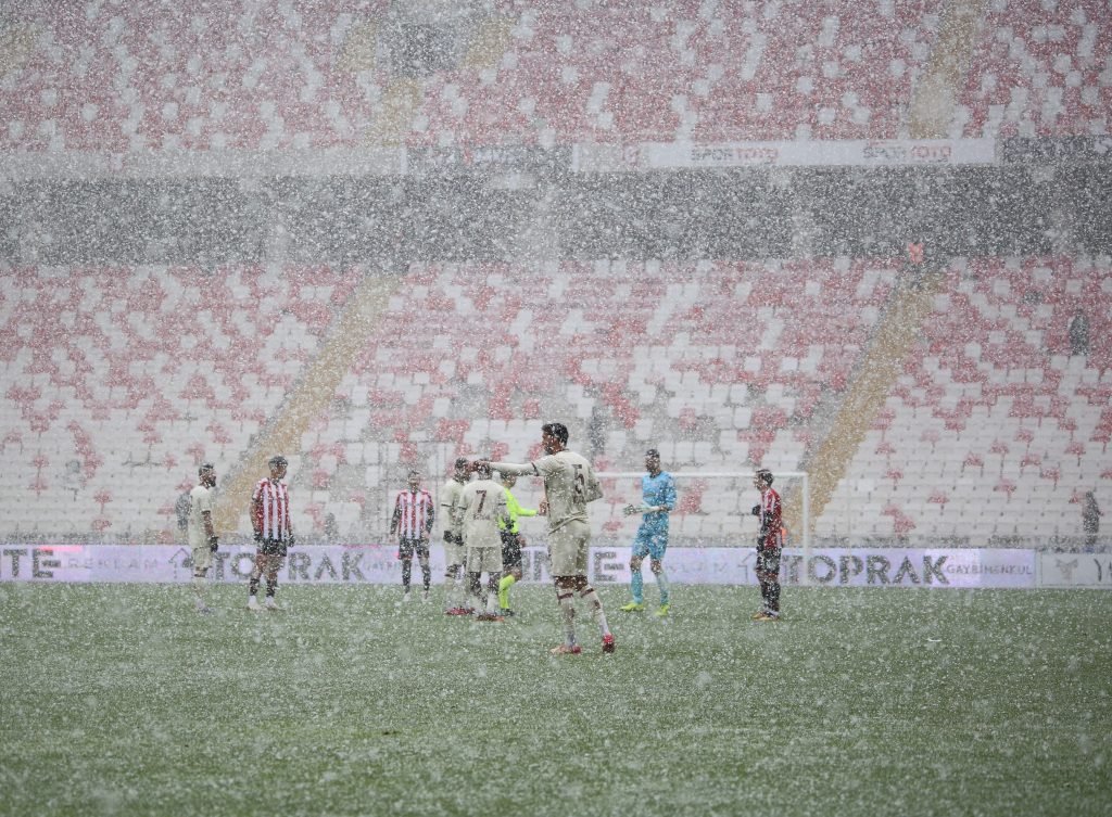 Sivasspor Bandırmaspor'u 2 Golle Geçti! AW607649 12 | Gündem Sivas™ Haber