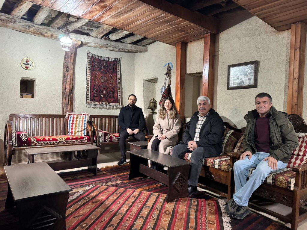 Gürün Kökenli Şair Atilâ İlhan, Doğumunun 100. Yılında Anıldı Anma Programi 5 | Gündem Sivas™ Haber