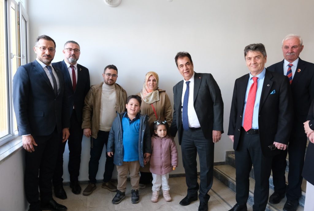 Sivas'ta Şehit ve Gazi Ailelerine Özel Diş Tedavisi Müjdesi Dis Hekimligi Fakultesi 8 | Gündem Sivas™ Haber