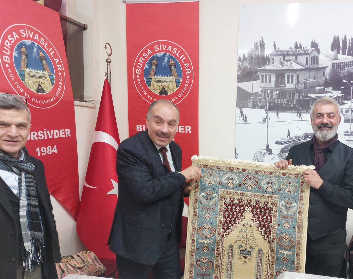 Bursa’da Türkülerin Kalbi Sivas İçin Attı: Sivasi Sohbetleri 8. Kez Kapılarını Açtı