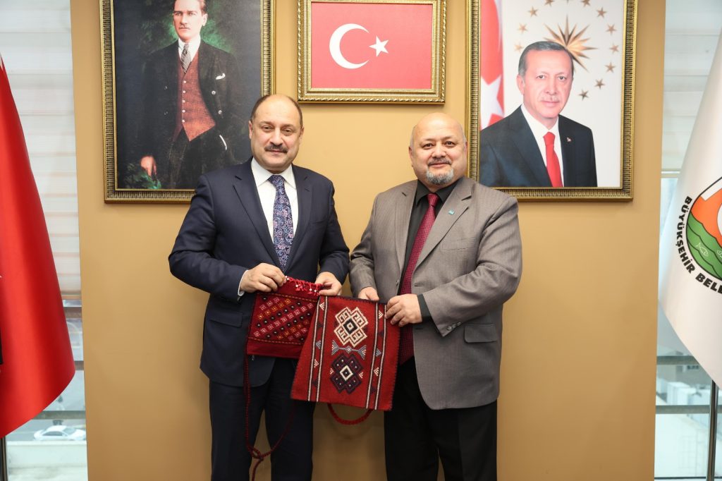 TİMBİR Heyetinden Şanlıurfa Çıkarması: Dijital Medya, Yeni Nesil Gazetecilik ve Kültürel Miras Masaya Yatırıldı 3 | Gündem Sivas™ Haber