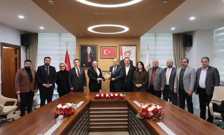 TİMBİR Heyetinden Şanlıurfa Çıkarması: Dijital Medya, Yeni Nesil Gazetecilik ve Kültürel Miras Masaya Yatırıldı 5 | Gündem Sivas™ Haber