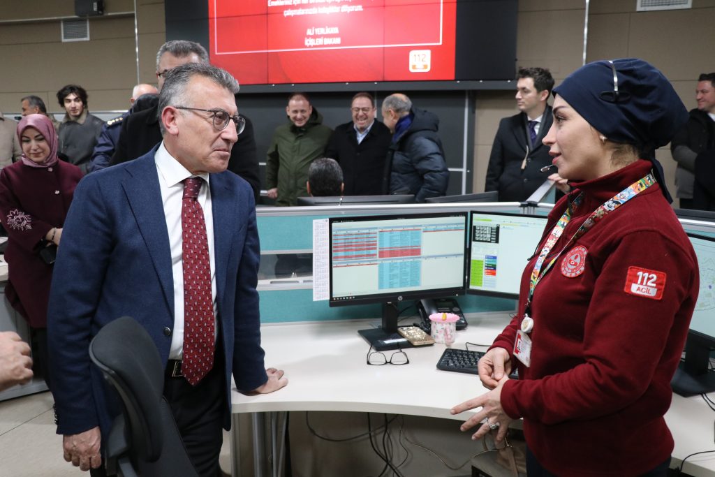 Abdullah Güler’den 2026 Mesajı: “Barışın ve Huzurun Yılı Olsun, İsrail Zulme Son Vermeli” Abdullah Güler’den 2026 Mesajı: “Barışın ve Huzurun Yılı Olsun, İsrail Zulme Son Vermeli”