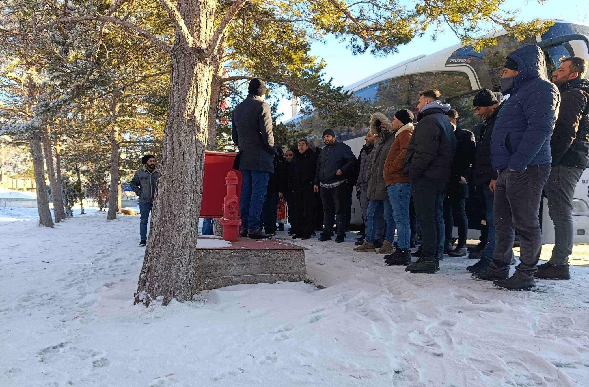 Kangal Termik Santrali’nde TİS Krizi: İşçiler Ödeme Sözü Tutulmadı Diyerek Tepki Gösterdi