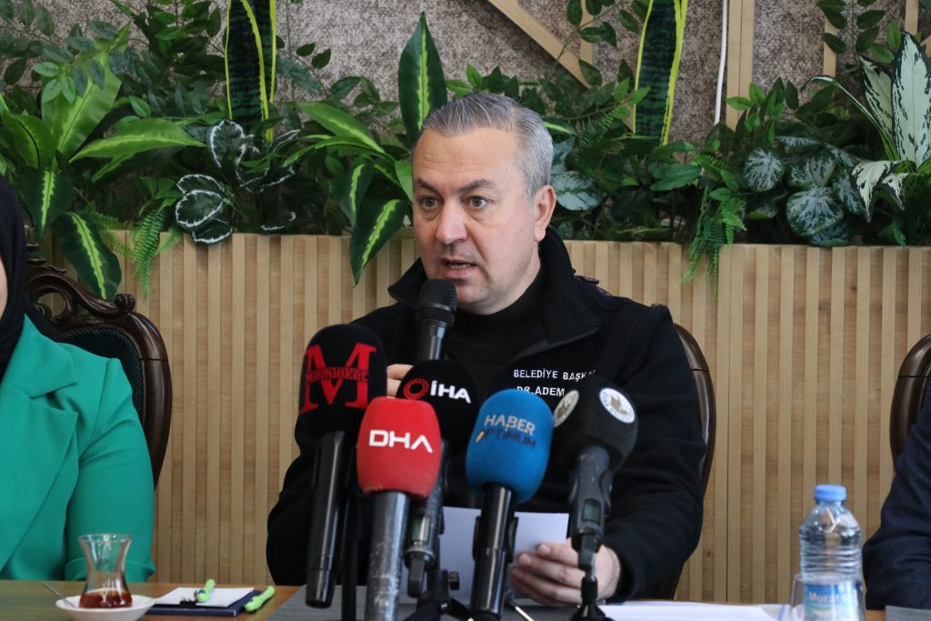 Sivas’ta Karla Mücadelede Rekor Ölçek: 1.208 Kilometrelik Yol Ağı 7/24 Açık Tutuldu AW613227 01 | Gündem Sivas™ Haber