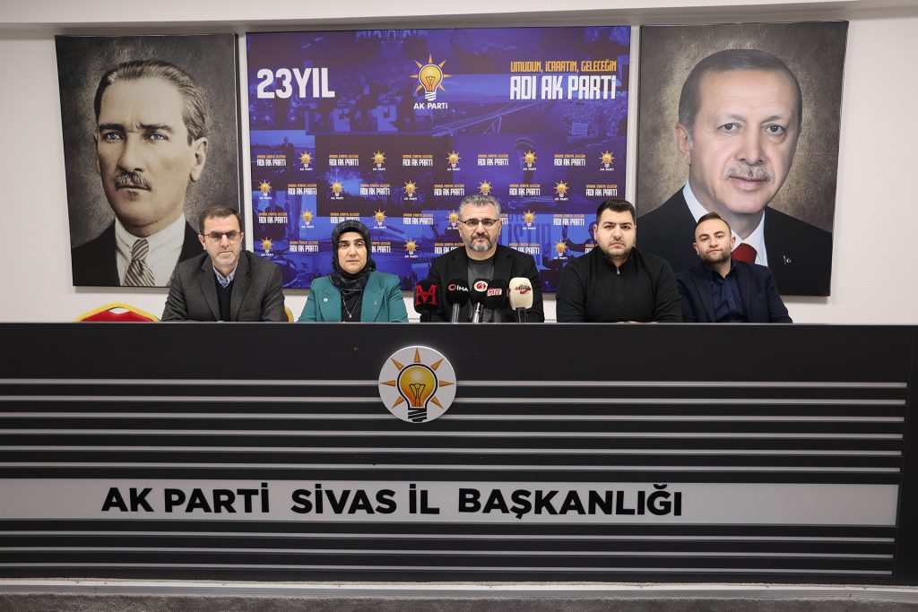 AK Parti Sivas’ta Üye Rekoru Kırdı: 7 Ayda 6 Bin 183 Yeni Katılımla Sayı 113 Bini Aştı AW613954 02 | Gündem Sivas™ Haber