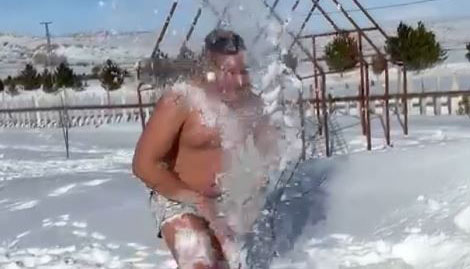 Sivas’ta 14 Yaşındaki Judo Sporcusundan Eksi Derecelerde Kar Banyosu: Disiplini ve Cesaretiyle Dikkat Çekti AW614400 05 | Gündem Sivas™ Haber